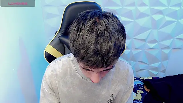 Jake tripp online show from 12-31-24, 04:27