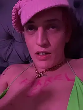 Haleytightlips1986 online show from 04-04-26, 09:45