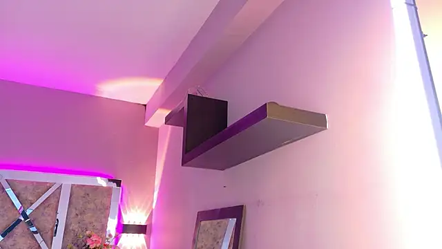 Susa1userma  online show from 05-30-26, 11:29