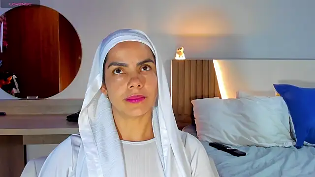 ClaraMariaMon online show from 03-06-25, 09:42