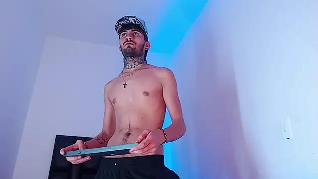 Brutal Sex Fucking online show from 01-09-25, 06:38