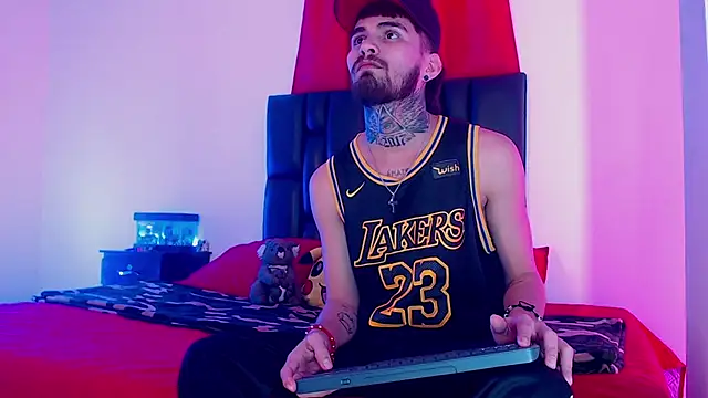 Brutal Sex Fucking online show from 02-19-25, 09:14