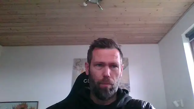 Snapshot of Gotta1 chatting on 12-13-24, 11:45 Gotta1 online show from 12-13-24, 11:45