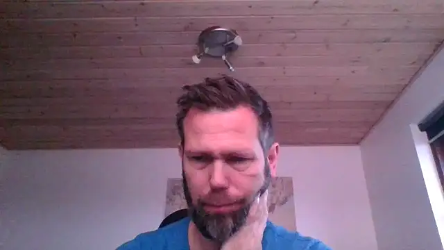 Snapshot of Gotta1 chatting on 12-26-24, 08:50 Gotta1 online show from 12-26-24, 08:50