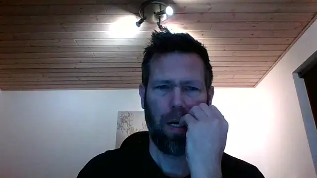 Snapshot of Gotta1 chatting on 12-28-24, 06:49 Gotta1 online show from 12-28-24, 06:49