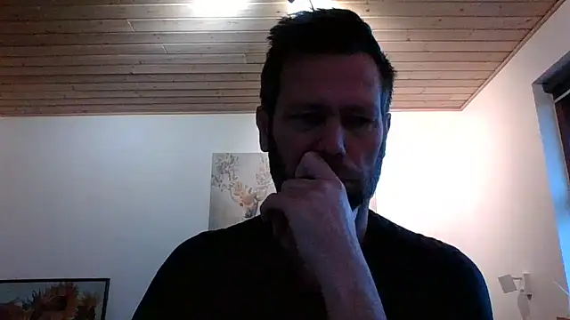 Snapshot of Gotta1 chatting on 12-29-24, 08:22 Gotta1 online show from 12-29-24, 08:22