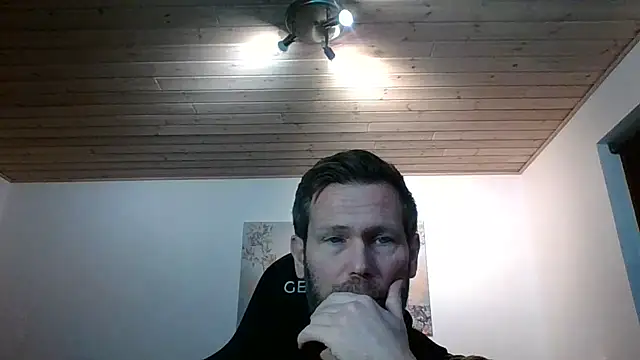 Snapshot of Gotta1 chatting on 01-16-25, 03:24 Gotta1 online show from 01-16-25, 03:24