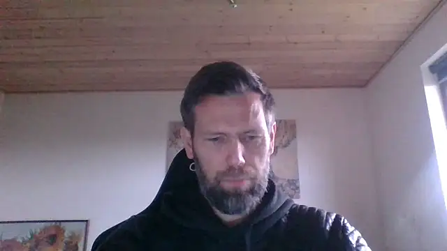 Snapshot of Gotta1 chatting on 01-17-25, 12:42 Gotta1 online show from 01-17-25, 12:42