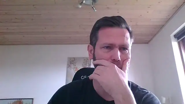 Snapshot of Gotta1 chatting on 01-19-25, 11:34 Gotta1 online show from 01-19-25, 11:34