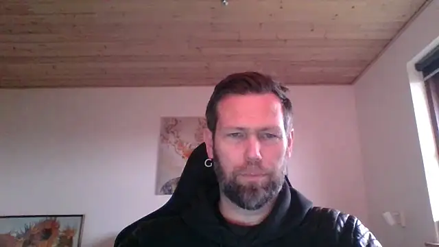 Snapshot of Gotta1 chatting on 01-24-25, 12:10 Gotta1 online show from 01-24-25, 12:10