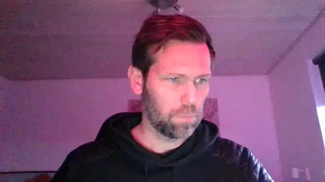 Snapshot of Gotta1 chatting on 02-20-25, 04:14 Gotta1 online show from 02-20-25, 04:14