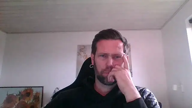 Snapshot of Gotta1 chatting on 02-24-25, 01:53 Gotta1 online show from 02-24-25, 01:53