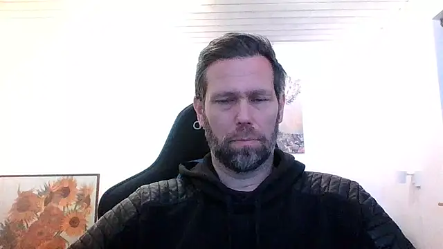 Snapshot of Gotta1 chatting on 02-27-25, 02:32 Gotta1 online show from 02-27-25, 02:32