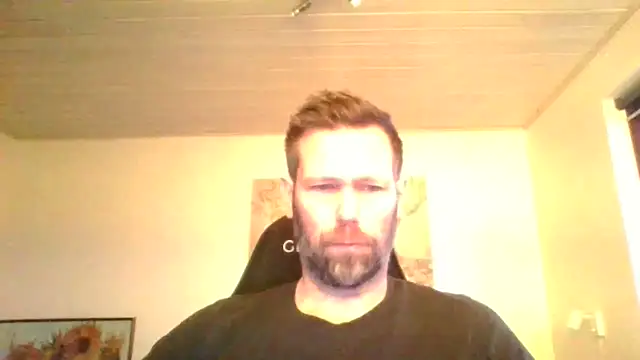 Snapshot of Gotta1 chatting on 03-11-25, 06:00 Gotta1 online show from 03-11-25, 06:00