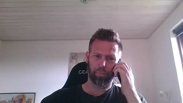 Snapshot of Gotta1 chatting on 09-10-25, 01:11 Gotta1 online show from 09-10-25, 01:11