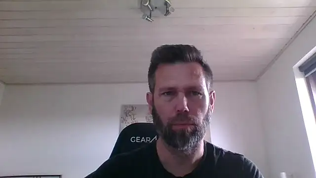 Snapshot of Gotta1 chatting on 09-19-25, 11:11 Gotta1 online show from 09-19-25, 11:11