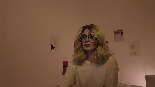 MariMaddison online show from 02-20-25, 08:14