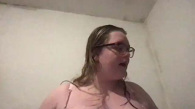 honeyyy24 online show from 01-09-25, 10:52