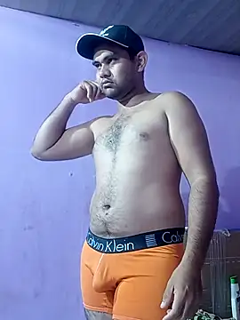 travieso2893 online show from 12-25-24, 12:47