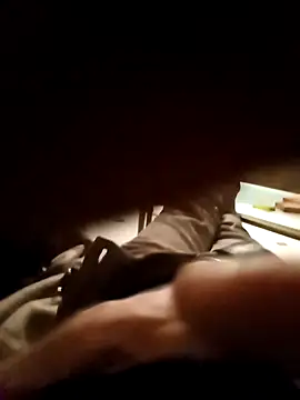 Snapshot of rush6983 chatting on 02-01-25, 11:37 rush6983 online show from 02-01-25, 11:37