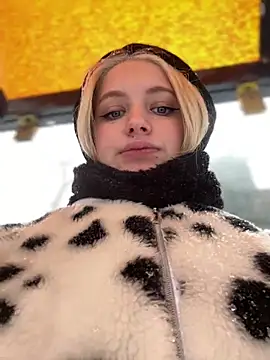 Milkyy wway online show from 03-16-25, 07:37