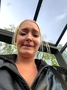 Milkyy wway online show from 09-27-25, 07:02