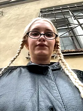 Milkyy wway online show from 10-02-25, 07:26