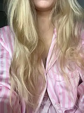 Lolitaxlola online show from 03-27-26, 09:21