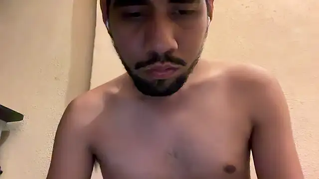 Snapshot of EnriquePersian197 chatting on 01-09-25, 02:54 EnriquePersian197 online show from 01-09-25, 02:54