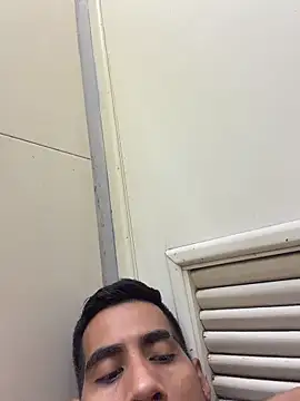 EnriquePersian197 online show from 05-16-26, 06:10