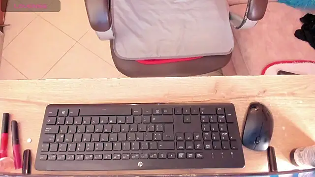 Snapshot of marien_thomson_ chatting on 09-27-25, 12:59 marien thomson online show from 09-27-25, 12:59