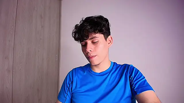 Snapshot of Naytoon__lex chatting on 01-10-25, 12:15 Naytoon lex online show from 01-10-25, 12:15