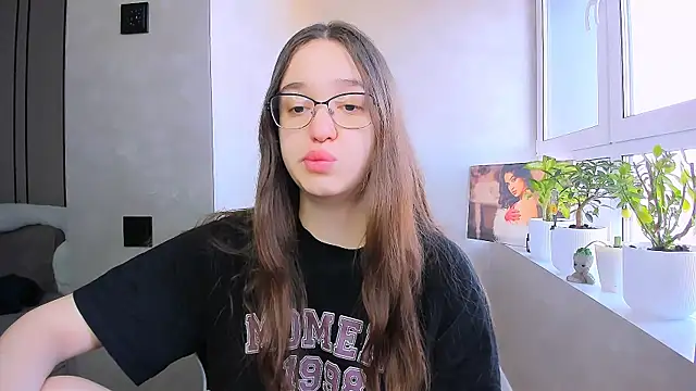 fancy bunny online show from 03-18-26, 07:00