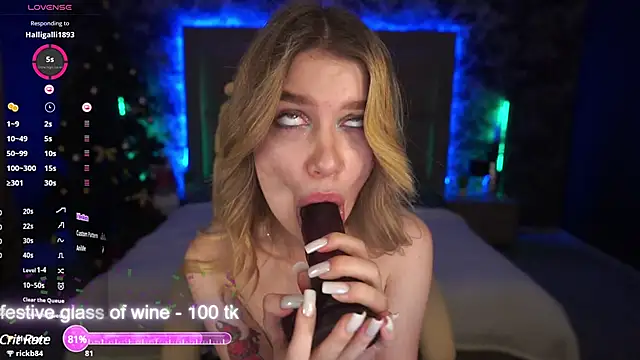 Snapshot of AnacondaOn chatting on 12-31-24, 06:02 AnacondaOn online show from 12-31-24, 06:02