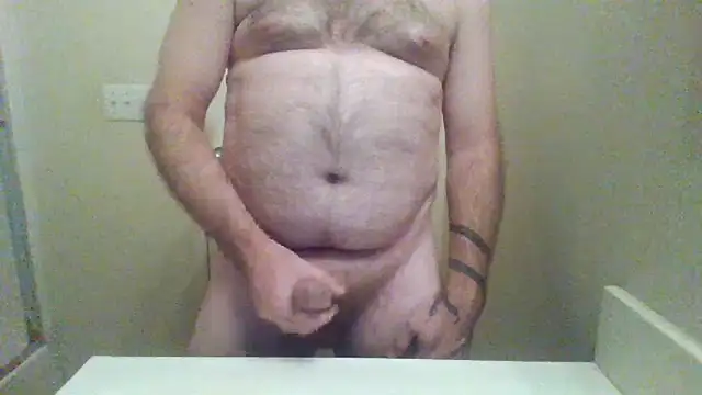 WatchinU82 online show from 09-12-25, 04:34