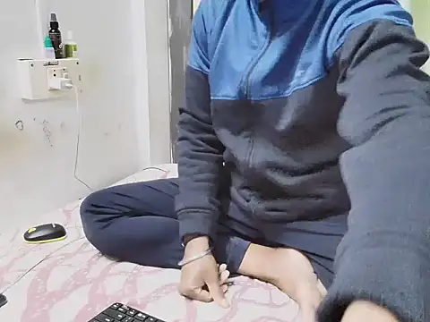 Snapshot of loveboyrp chatting on 02-11-25, 02:57 loveboyrp online show from 02-11-25, 02:57