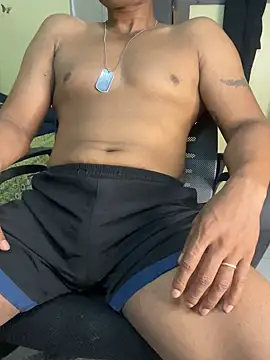 Snapshot of loveboyrp chatting on 09-27-25, 02:49 loveboyrp online show from 09-27-25, 02:49