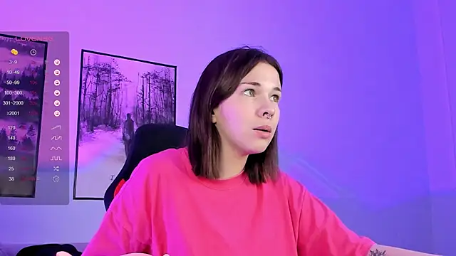 Snapshot of AliceSunday chatting on 01-24-25, 02:08 AliceSunday online show from 01-24-25, 02:08