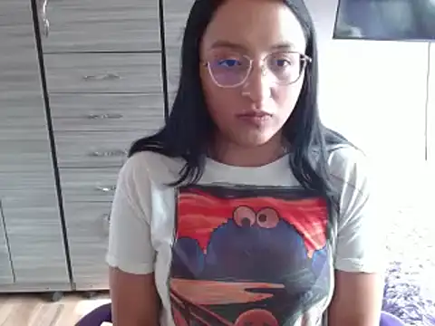 Nia-Cop online show from 01-02-25, 08:02