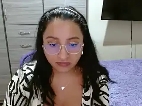 Nia-Cop online show from 01-05-25, 11:22