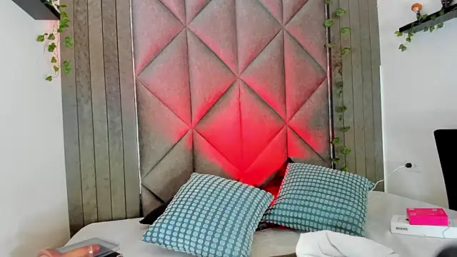 BriaConner  online show from 03-20-26, 03:44