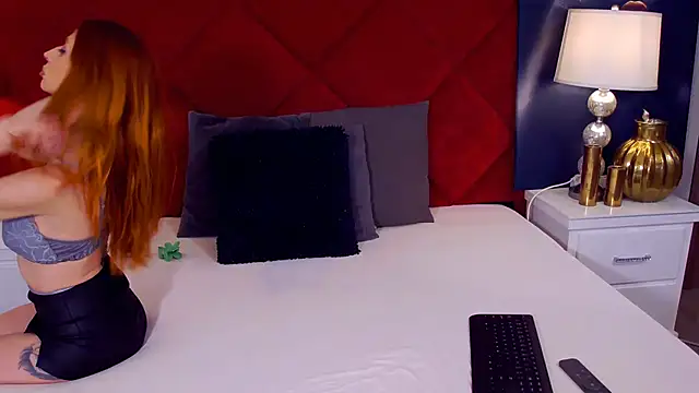 MinnieDrew online show from 01-18-25, 08:09