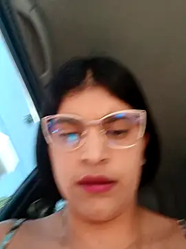 naughty-girl01 online show from 02-01-25, 04:00