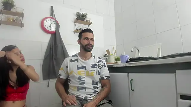 Snapshot of max_ashley_mds chatting on 10-19-25, 01:45 max ashley mds online show from 10-19-25, 01:45