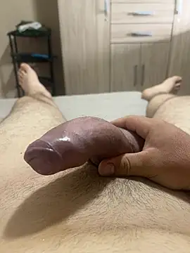 Snapshot of serjaohot28 chatting on 12-21-24, 01:21 serjaohot28 online show from 12-21-24, 01:21