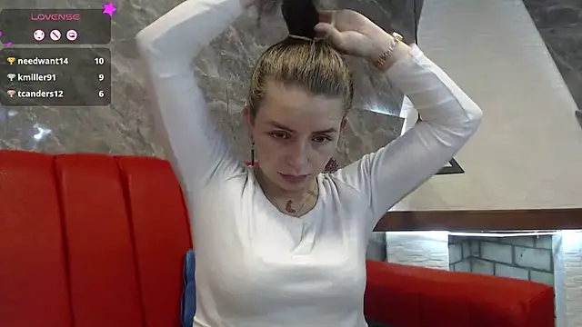  isaabellaa online show from 03-19-25, 05:39