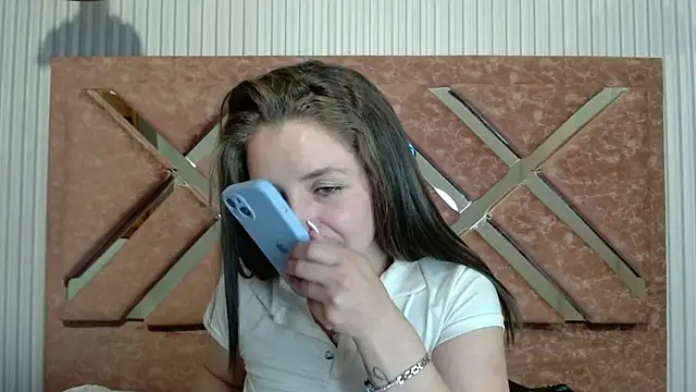  isaabellaa online show from 04-18-26, 07:58