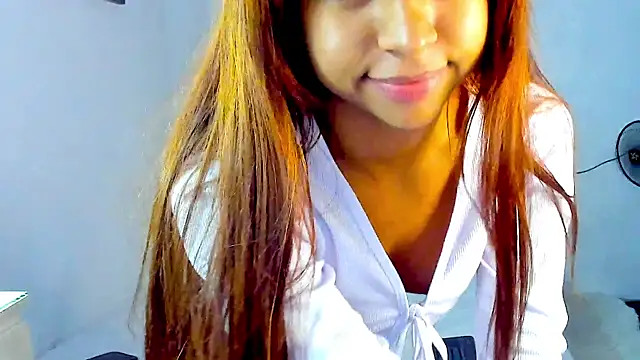 Snapshot of Criss_Ariana chatting on 09-21-25, 08:43 Criss Ariana online show from 09-21-25, 08:43