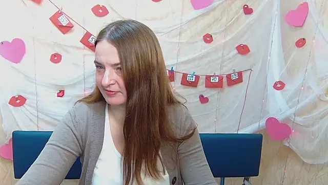 FreyaDak online show from 01-24-25, 06:04