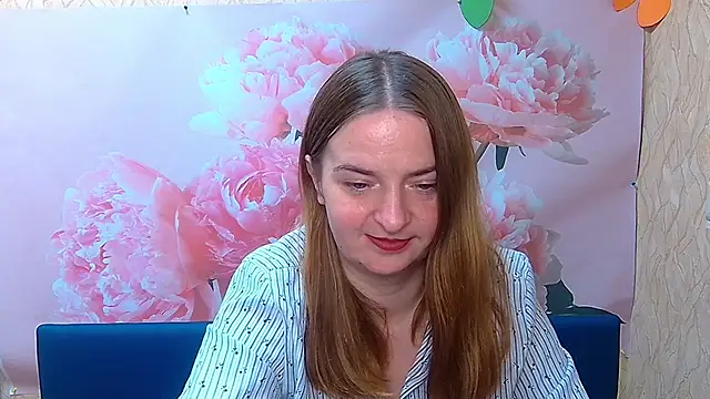 FreyaDak online show from 09-18-25, 05:15